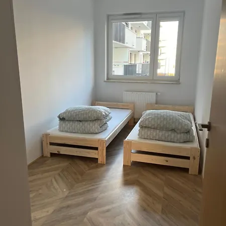 Beautiful Airport Workation 6 Persons 24 H Check In Appartamento Varsavia